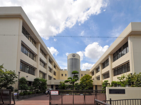 金光八尾中学校・高等学校